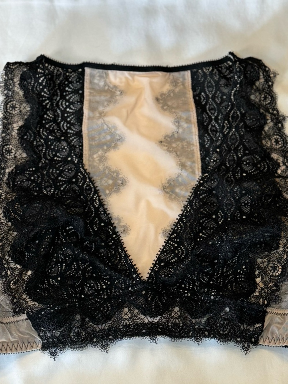 Victoria's Secret Black Lace Bralette with Nude Lining Size XL - Picture 6 of 15